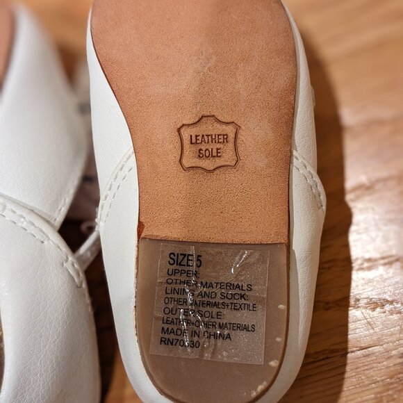 NWT Janie and Jack White Ballet Flats Sz 5 - Picture 4 of 6